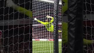 DAVID RAYA WONDER SAVE AGAINST MANCHESTER UNITED 