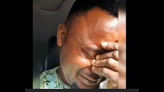 So Touching! See Yoruba Actor Akin Olaiya Seriously Crying As Tope Alabi Sing For Him