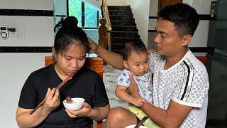 Kind policeman helps single mother and son escape terrible typhoon Yagy