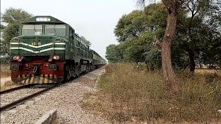 Fast& Furious Action of Chinese locomotive ZCU 20 6415 leading Tezgam Express