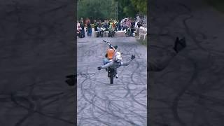 Crazy stunt riding wheelie -  lazyboy style