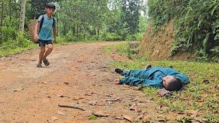 Orphan boy saves policeman in distress after grapefruit harvest