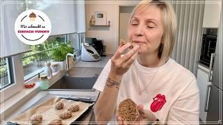 Blitzschnell & ohne Gehzeit  -  Protein Brötchen aus Hüttenkäse - Thermomix® Rezept