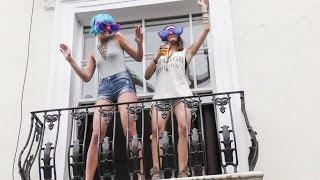 London Notting Hill Carnival 2016. Dancers and Drummers Seen in the Streets (And on Balconies)