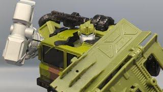 Chuck's Reviews Transformers Legacy Wreck 'N Rule Collection Bulkhead