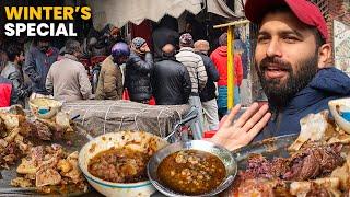 Exploring Street Food of Lahore on Winter's Morning 2023 | Shakeel Bong Paye | Haji Riaz Chanay