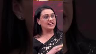 Ladies vs Aniruddhacharya ji maharaj             #viralvideo #debate #baba #news