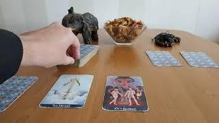 Стоит ли его прощать? Таро расклад на отношения. Стоит ли давать второй шанс?