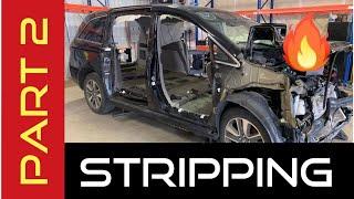 HOW TO STRIP A CAR INTERIOR | PART 2 | I PURCHASED A WRACKED 2014 HONDA ODYSSEY MINI VAN FOR PARTS