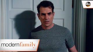 A Girl in Luke's Bed? - Modern Family