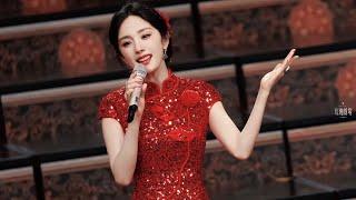 Yang Mi, Huang Xuan, Mao Xioatong & Wang Yang performed《让幸福飞起来》 at CCTV Spring Festival Gala 2024