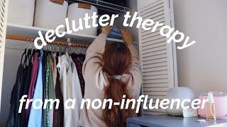 declutter & organize my closet with me |  my journey to becoming a minimalist