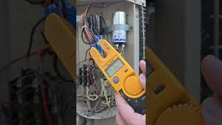 Testing A Capacitor #shorts