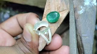 Panna stone silver ring making ! Handmade jewellery