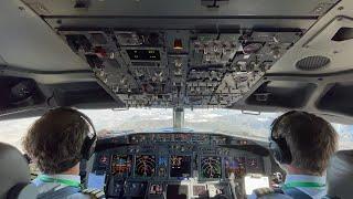 Transavia 737 Cockpit landing Malaga