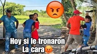 Hoy si le tronaron la C4ra a Cuate/beso a la china enfrente de su marido que descarado