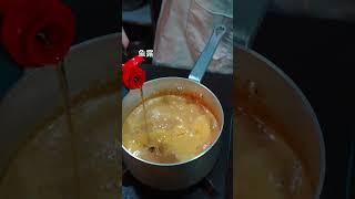 好吃又实惠，还得是鲜虾鱼板面 #路边摊美味 #泡面神仙吃法#寻味夜市美食 #美食 #深夜食堂 #小吃 #food #noodles#delicious #cooking #streetfood