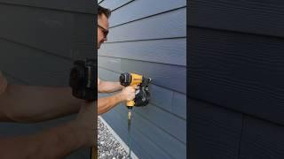 Repairing Hardie Board Siding | Construction #shorts