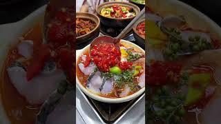新派砂锅菜，油泼鱼片麻辣鲜香，油泼、川香、焖焗等八种口味，一年四季都能干，你那里有这样的砂锅菜吗？ #砂锅菜 #特色快餐 #特色小吃