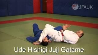 Ude Hishigi Juji Gatame