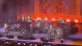 Black Crowes - FULL HALLOWEEN SHOW - Mohegan Sun Arena Uncasville CT October 31st 2024