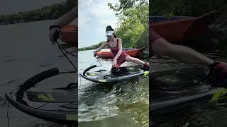 RUSH WAVE ,Oil-powered surfboard, floating on the water#rushwave  #Surfing #surfboard #Oilsurfboard