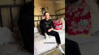 家丑外扬：兄妹门口对峙升级，邻居呼吁理性解决
