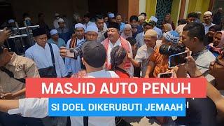 BEGITU CINTANYA WARGA CONDET PADA SI DOEL, DICEGAT SAAT KELUAR MESJID