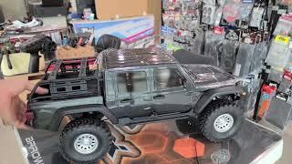 RC Car SCX10 III Jeep JT Gladiator Unboxing & Test RUN