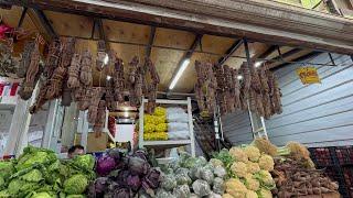 Mercado Cardonal food basket of Valparaiso