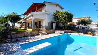 Calabria Property Alert! Gorgeous Large Villa With Garden and Pool Close to the Sea! €250,000