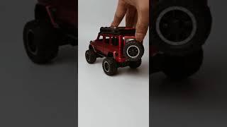 Review and first Look of Diecast Model Barbus 700 Scale 1:32 (@MueedMohsin1)