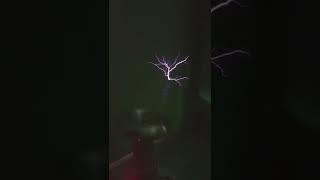 I love tesla coils…