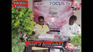 FAMILY FOCUS TV. types of family & functions.