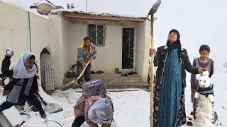 Forgetting the past, building the future: Grandma rejoices at the first snowfall