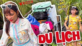Tiết Kiệm Tiền Cả Năm Đi Du Lịch, Thúy Liễu Khiến Bạn Bè Ngất Tại Chỗ | Tủn Cùi Bắp