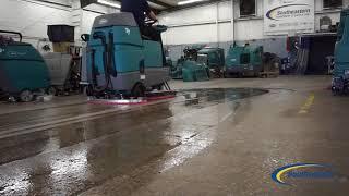 Tennant T7 Rider Floor Scrubber