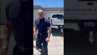  Steroid Rage? EMT Threatens to ‘Knock Out’ Civilian on Public Street 