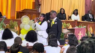 Kadian Williams-Hepburn (Nicky) Ministering @ Her Mother (Sis. Gee) Funeral Service