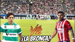 BRONCA de ALEXIS VEGA vs ALAN CERVANTES y LAJUD *ANDABAN CALIENTES* en el SANTOS vs CHIVAS 2-1