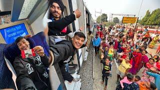 Howrah - NJP Vande Bharat Express ￼ Inaugural Run *Sapna Hua Sakar