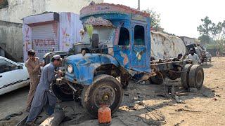 Old Bedford Truck Restoration || From Rust to Riches: Restoring an Old BedFord Truck to Perfection