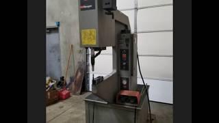 Haeger Hardware Insertion Press - Model 824