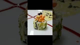 Wah Kya Gajab Kaarigari hai.Dil Khus ho Gaya #sushii#chef#food #celebritychef #ytshorts#sushiplatter