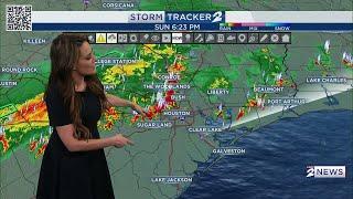 WEATHER UPDATE: Storms Moving Toward Downtown Houston
