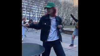 현시각 뉴욕에서 꼬시는 유죄인간 아이키
