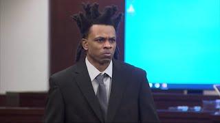 Double-Murder Suspect Yells Opening Statement as His Defense