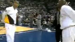 Reggie Miller - having fun before the game