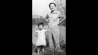 Father and Daughter Take the Same Photos for 41 Years