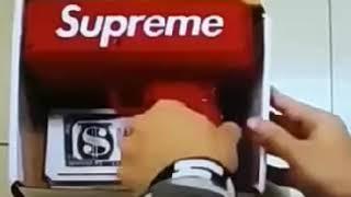 Пистолет для денег. Денежный пистолет Supreme